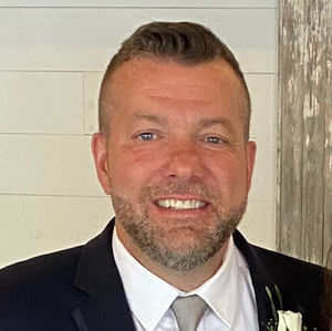 Meet your Posher, Eric